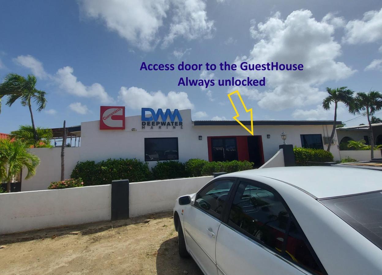 Varadero Marina Airport Guests Rooms Ораниестад Екстериор снимка
